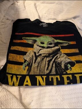 Star Wars The Child 'Wanted' Black Graphic Tee Lot Of 3